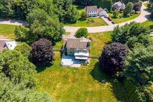 6 Carriage Dr, Palmer, MA 01069 - Photo 5