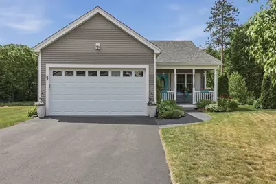 47 Hyde Park Circle, Uxbridge, MA 01569 - Photo 5
