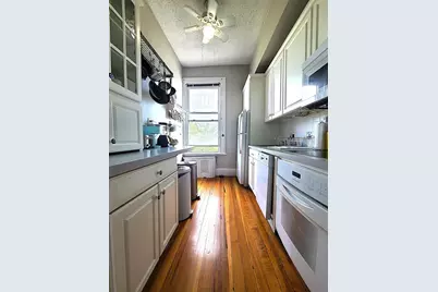 554 East 4th #3, Boston, MA 02127 - Photo 3