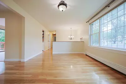 262 Daniels St, Franklin, MA 02038 - Photo 5
