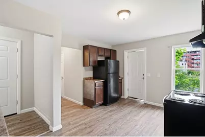 116-118 West St, Holyoke, MA 01040 - Photo 7