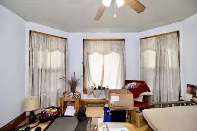 33 Noble St, Westfield, MA 01085 - Photo 5