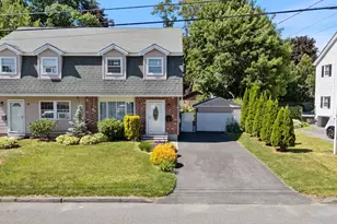 9 Marie Ln, Lawrence, MA 01843 - Photo 5
