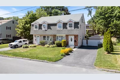 9 Marie Ln #9, Lawrence, MA 01843 - Photo 3