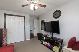 9 Marie Ln, Lawrence, MA 01843 - Photo 29
