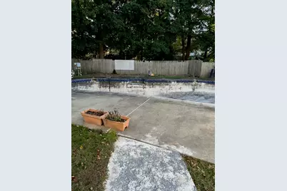 90 Sunset Ave, Brockton, MA 02301 - Photo 33
