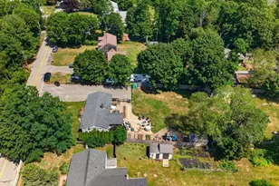 26 Algerine St, Berkley, MA 02779 - Photo 37
