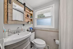 26 Algerine St, Berkley, MA 02779 - Photo 21