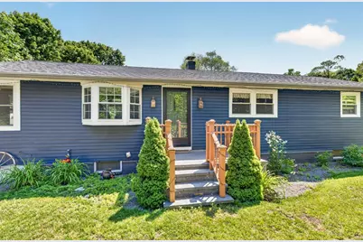 26 Algerine St, Berkley, MA 02779 - Photo 5