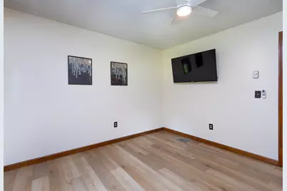 246 Torrey Rd, Southbridge, MA 01550 - Photo 13