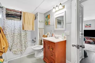 1061-1063 Pleasant St, Palmer, MA 01069 - Photo 13