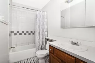 24 P St, Boston, MA 02127 - Photo 5