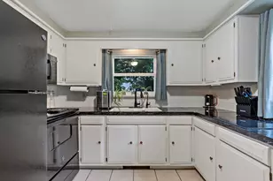 37 Henri St, Somerset, MA 02726 - Photo 7