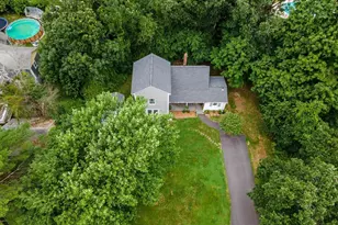 37 Henri St, Somerset, MA 02726 - Photo 3