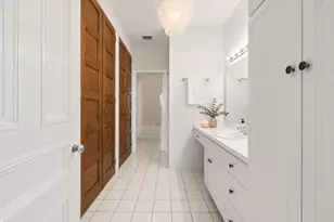 263 Commonwealth Ave, Boston, MA 02116 - Photo 7