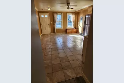 9 Eastern Ave #1, Gloucester, MA 01930 - Photo 3