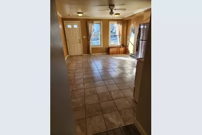9 Eastern Ave #1, Gloucester, MA 01930 - Photo 3