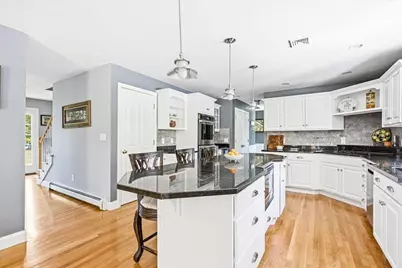 37 Wyndemere Ct, Plymouth, MA 02360 - Photo 13