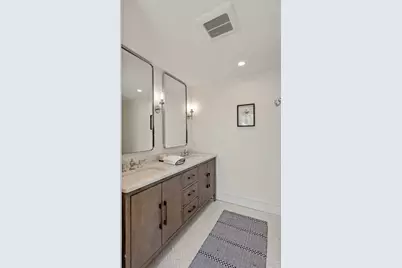 21 Union St, Manchester by the Sea, MA 01944 - Photo 13
