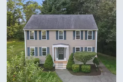 37 Forest Rd #37, Millis, MA 02054 - Photo 3