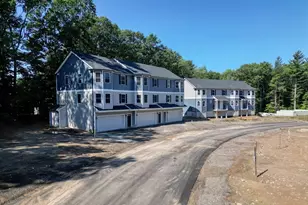 299 Quincy St Building 3, Holbrook, MA 02343 - Photo 3