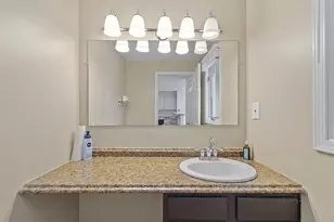 43 Brickett Hill Cir, Haverhill, MA 01830 - Photo 11