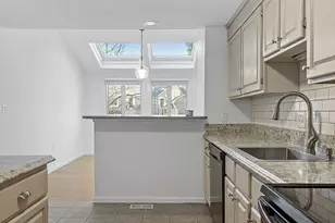 43 Brickett Hill Cir, Haverhill, MA 01830 - Photo 7