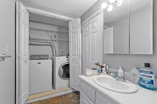 43 Brickett Hill Cir, Haverhill, MA 01830 - Photo 23