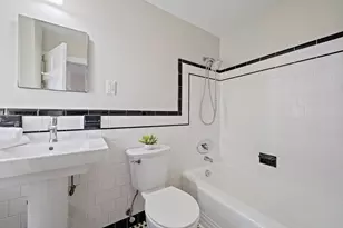 196 South St, Hingham, MA 02043 - Photo 15