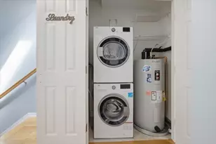 75 Bolton St, Boston, MA 02127 - Photo 21