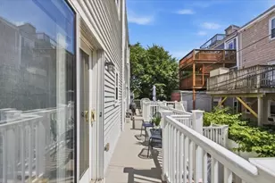 75 Bolton St, Boston, MA 02127 - Photo 23