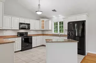 360 Woodland, Seekonk, MA 02771 - Photo 11