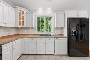 360 Woodland, Seekonk, MA 02771 - Photo 15