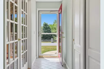 360 Woodland, Seekonk, MA 02771 - Photo 5