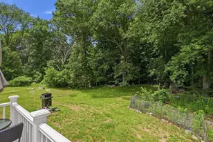 16 Gloria Rd, Randolph, MA 02368 - Photo 23