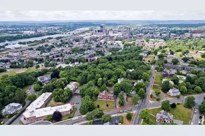 2 Crescent Hl, Springfield, MA 01105 - Photo 41