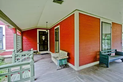 2 Crescent Hl, Springfield, MA 01105 - Photo 3