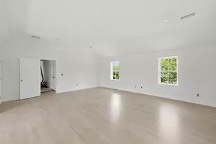 2 Jeffrey Dr, West Bridgewater, MA 02379 - Photo 27