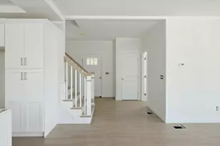 2 Jeffrey Dr, West Bridgewater, MA 02379 - Photo 9