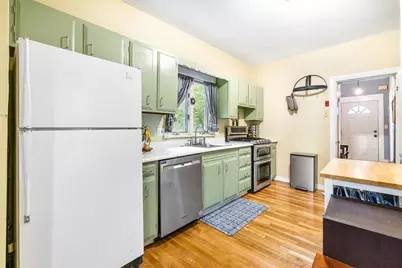9 Hall St., Somerville, MA 02144 - Photo 3