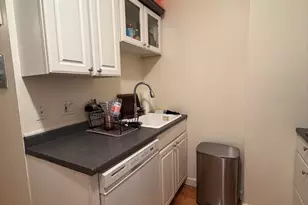 276 Cambridge St, Boston, MA 02114 - Photo 7