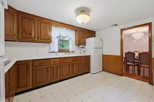 11 Preston St, Wakefield, MA 01880 - Photo 1