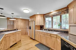 21 Constitution, Lexington, MA 02421 - Photo 13