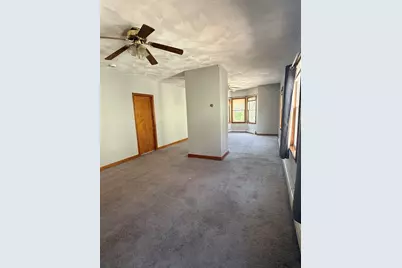 552 Alden St, Fall River, MA 02723 - Photo 15