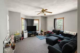 552 Alden St, Fall River, MA 02723 - Photo 9