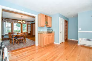 36 Whittier Rd, Medford, MA 02155 - Photo 13