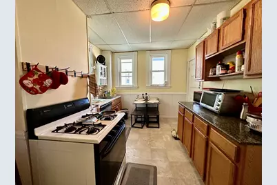 539 Washington St #2, Boston, MA 02135 - Photo 11