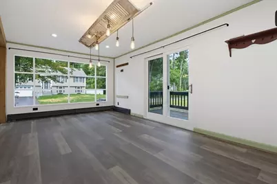 71 Box Pond Dr, Bellingham, MA 02019 - Photo 3