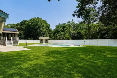 41 Watuppa Rd, Westport, MA 02790 - Photo 5
