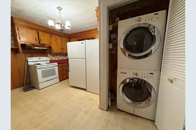 140 Pleasant Street, Weymouth, MA 02190 - Photo 19